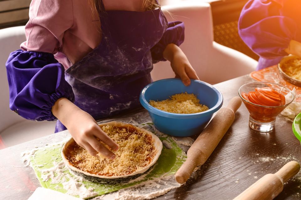 Naples: Premium Pizza-Making Class at a Pizzeria - Booking Information
