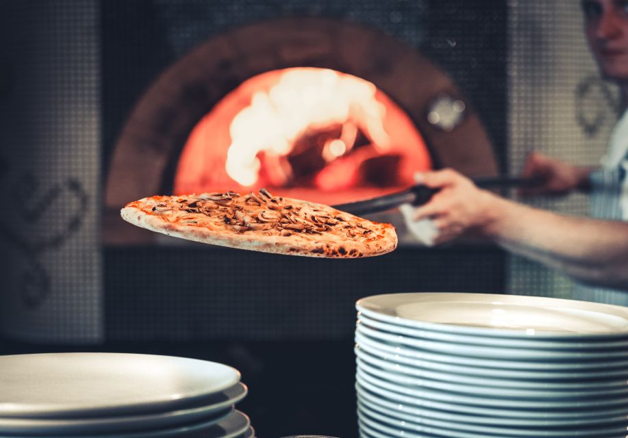 Naples: Premium Pizza-Making Class at a Pizzeria - Nearby Attractions