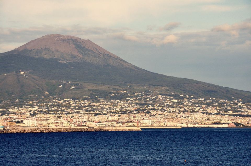 Naples Private 4-Hour City Tour From Hotel Cruise Terminal - Tour Inclusions and Considerations