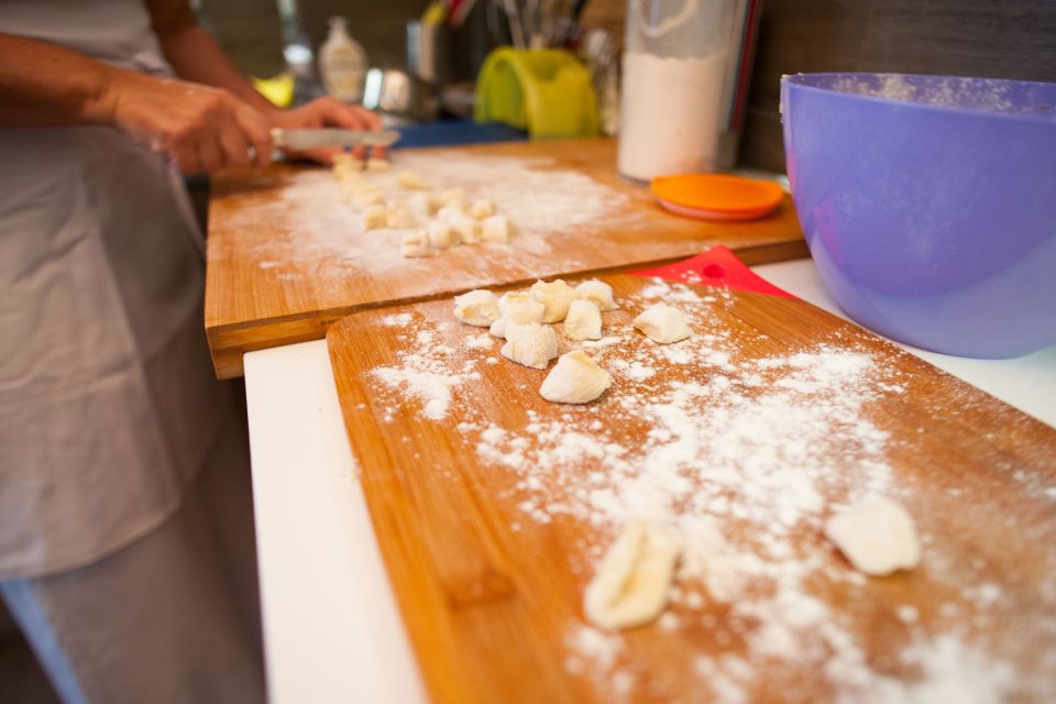 Naples: Private Pasta and Tiramisu Class at a Locals Home - Flexible Booking and Cancellation Policy