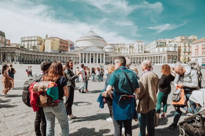 Naples: Royal Palace and Spanish Quarters Small Group Tour - Tips for Tour Participants