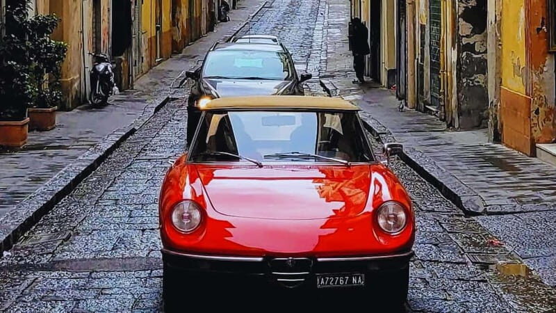Naples: Scenic Tour on a Vintage Car - An In-Depth Look at the Vintage Naples Tour