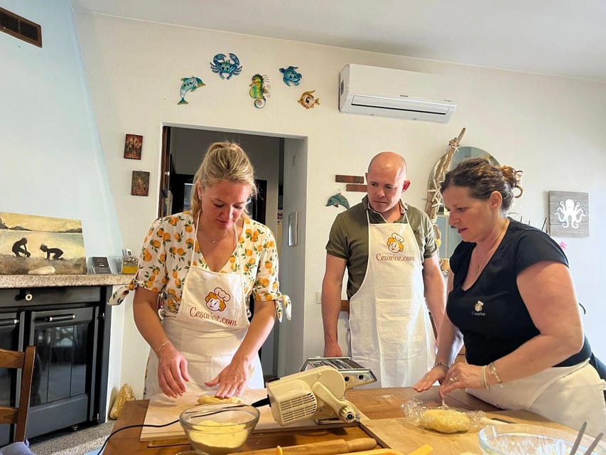 Naples: Share Your Pasta Love in a Local's Home - Hands-on Pasta-making