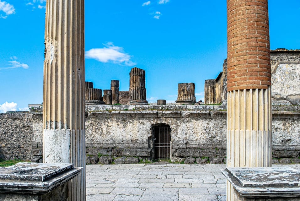 Naples: Skip-the-Line Pompeii Ticket & Round-Trip Bus - Whats Included