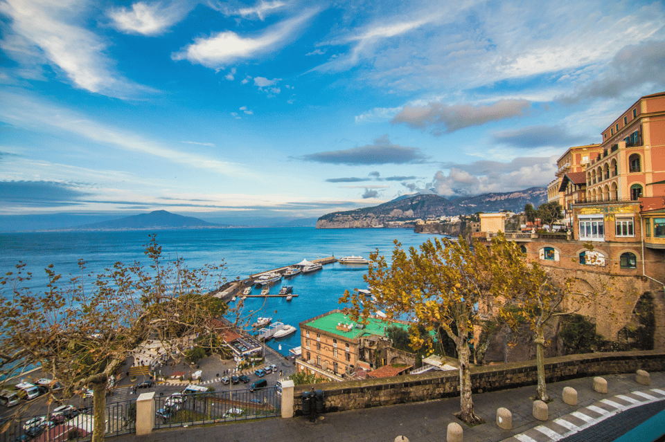 Naples: Sorrento and Pompeii with lunch & tickets included - FAQ  