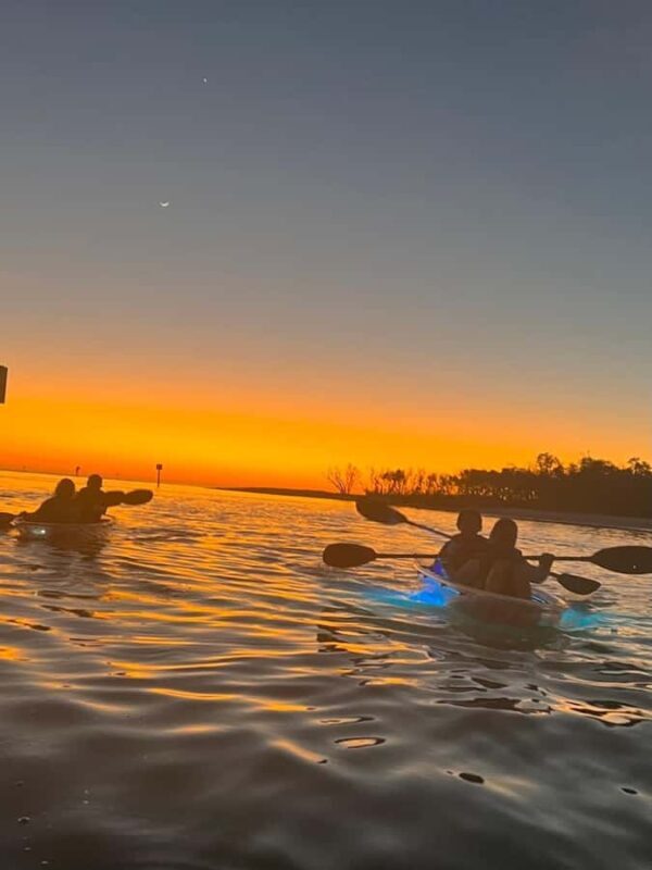 Naples: Sunset and Glow Clear Kayak Tour - Sunset and the Natural Beauty
