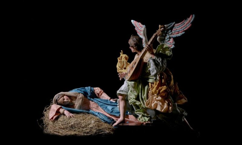 Naples: the Magic of Christmas and Nativity Scenes - Guided Tour Experience