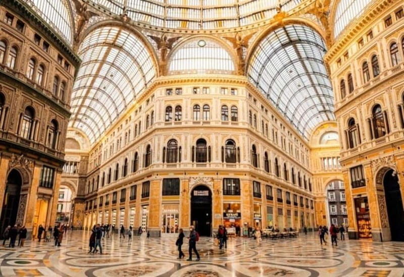 Naples: theater and Neapolitan music from its origins to the 19th century - An In-Depth Look at the Tour Experience