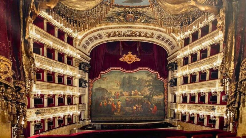 Naples: tour between Maschio Angioino and Plebiscito square - Introduction: Why Choose This Tour?