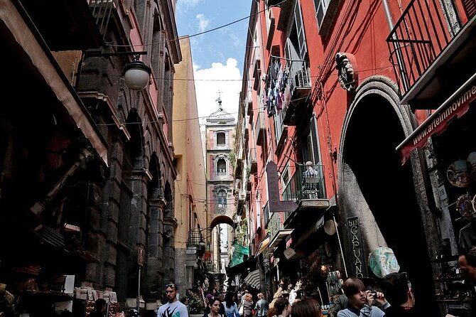 Naples walking tour + Neapolis buried - The Sum Up