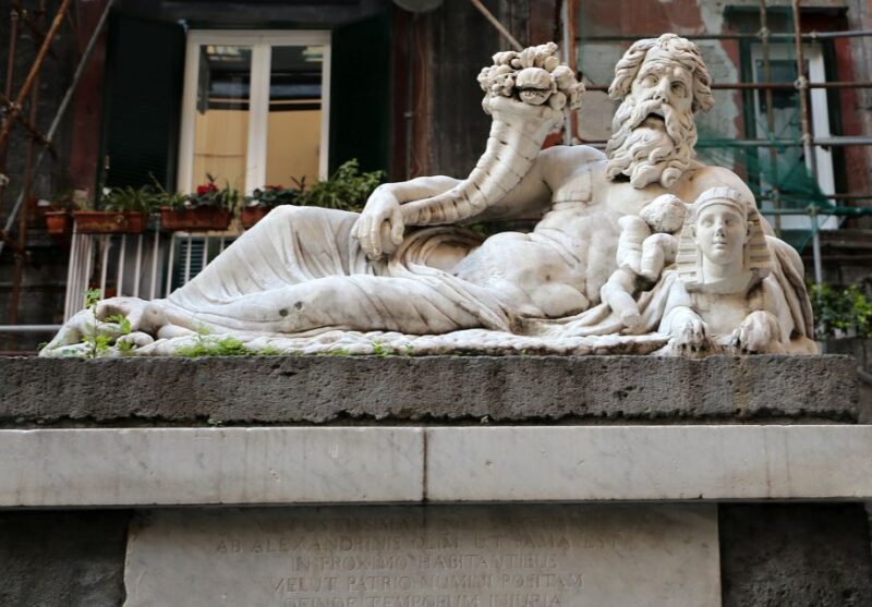 Naples: Walking Tour of the Historical Center - Key Points