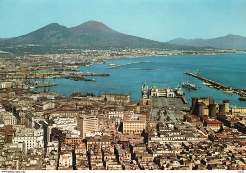 Naples with San Gennaro and Pulcinella - Key Points