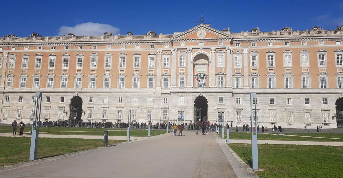 Napoli: Royal Palace of Caserta & Designer Outlet Shopping - Luxury Shopping at La Reggia