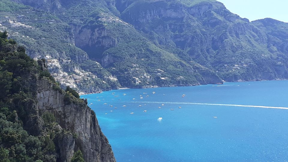 Napoli: Transfer From Naples to Ravello via Pompeii - Exclusions