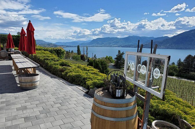 Naramata Public Wine Tour - Full Day - The Lunch Break at Poplar Grove Winery