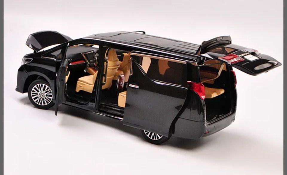 Narita Airport: Private One Way Transfer by Luxury Car/Van - Vehicle Specifications