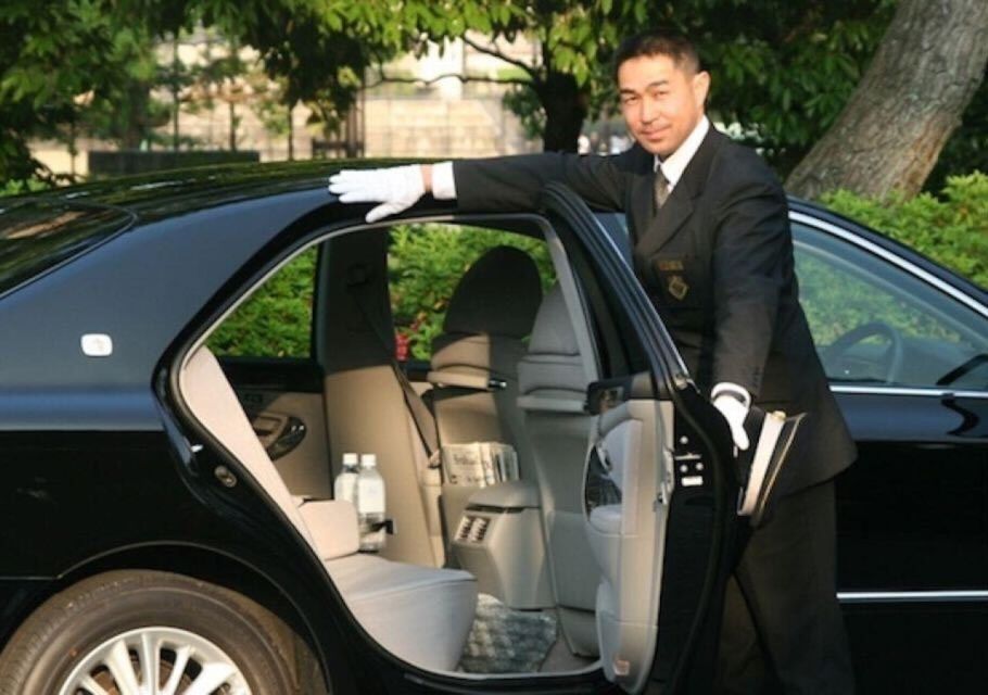 Narita Airport To/From Hakuba Village Private Transfer - Airport Meet-and-Greet