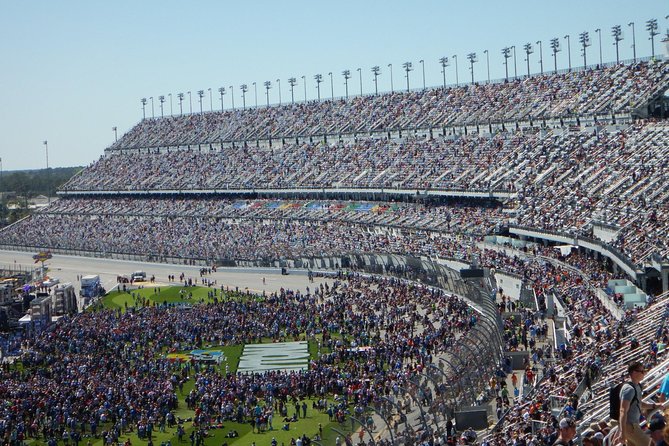 NASCAR Coke Zero 400 Race Day Packages Review - Customer Experiences and Feedback