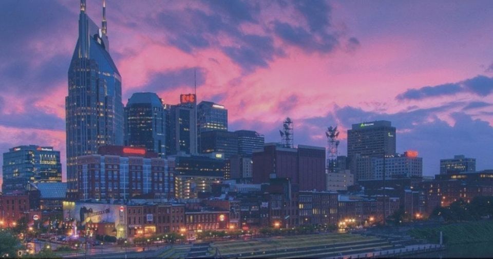 Nashville: 2-hour Trolley Sightseeing Tour by Night - Key Points