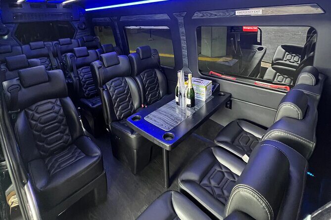 Nashville Airport Transfer with Limo Service - What’s Included and Not Included