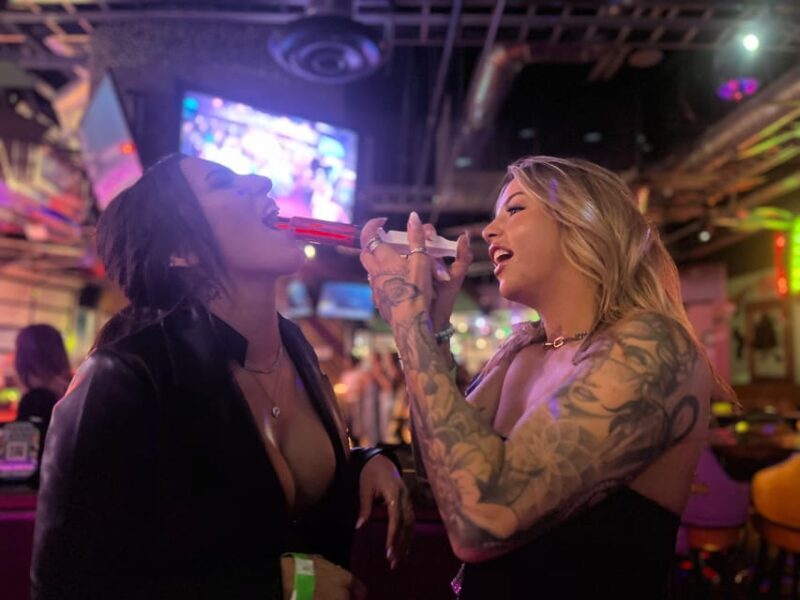 Nashville Bar Crawl: Guided Pub Crawl with Drinks Discounts - What You Can Expect on the Nashville Bar Crawl