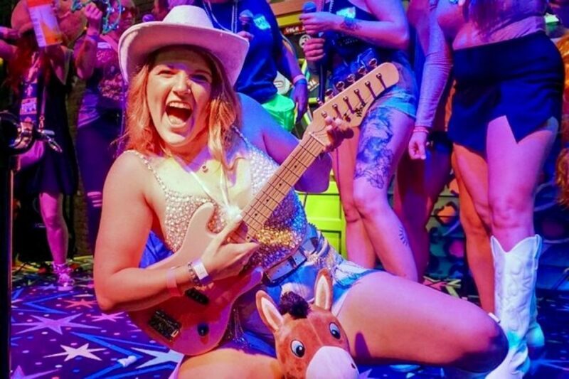 Nashville: Exclusive Entry and Special Offers VIP Bar Crawl - FAQ