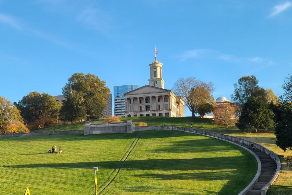 Nashville: Hop-on Hop-off Trolley Tour - Meeting Point and Schedule