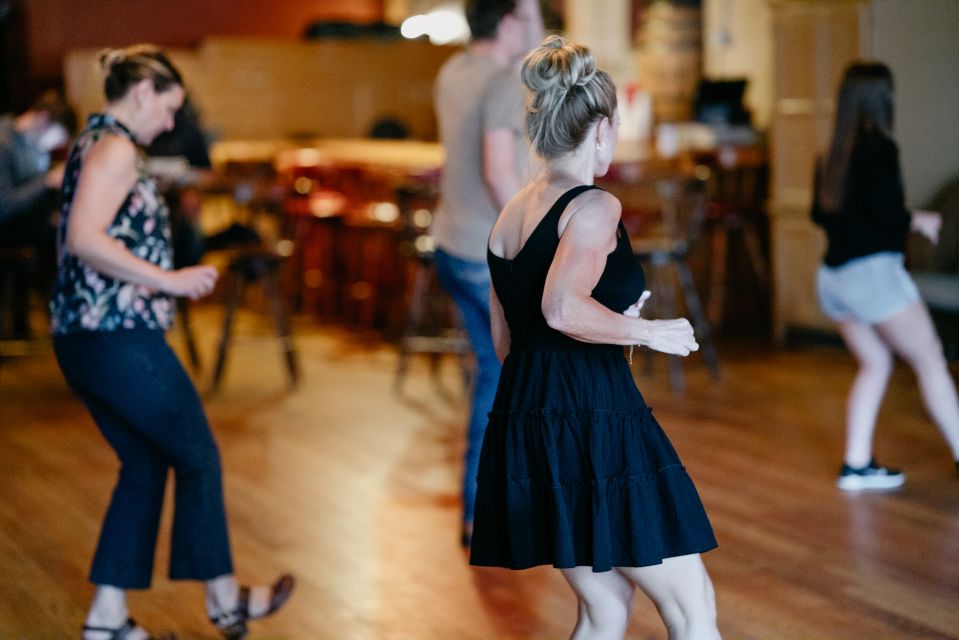 Nashville: Line Dancing Class With Keepsake Video - Highlights of the Class
