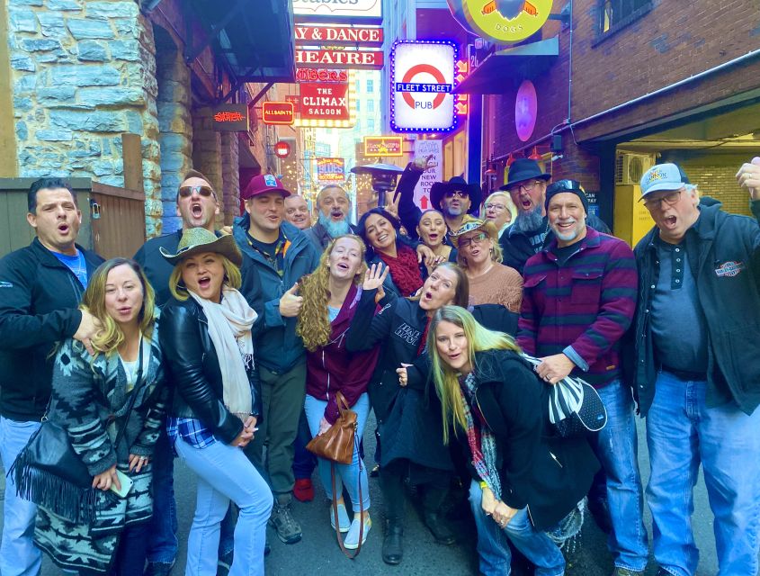 Nashville: Music City Pub Crawl - Exclusive Drink Specials