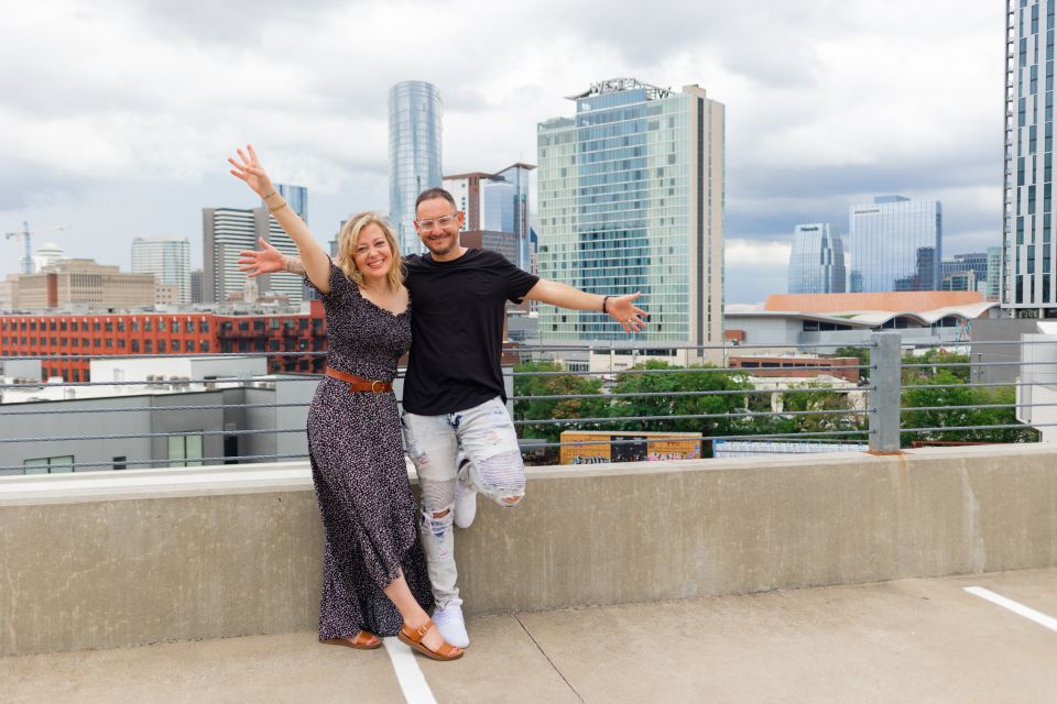 Nashville: Romantic Couples Photoshoot With Champagne - Highlights