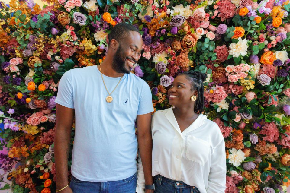 Nashville: Romantic Couples Photoshoot With Champagne - Frequently Asked Questions