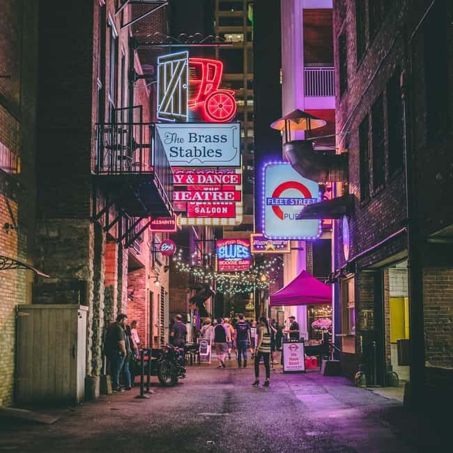 Nashville: Speakeasy Secrets Roaring 20s Cocktail Crawl - FAQs