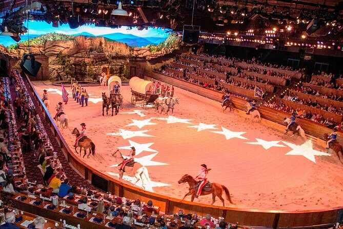 Nashville to Dollywood Pigeon Forge Private Driver DAYTRIP - The Sum Up