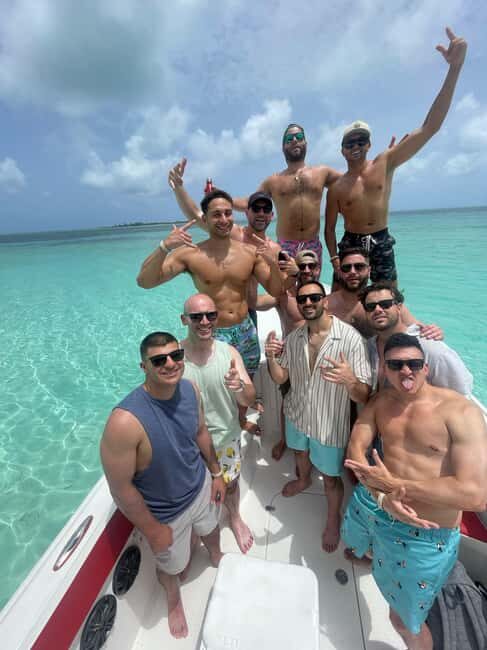 Nassau: 3-Island Snorkel Tour with Pigs, Beach Club, & Lunch - What the Reviews Say