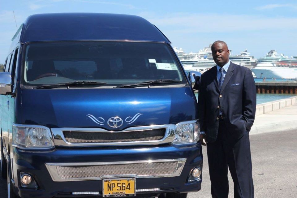 Nassau Airport: to Warwick & RIU All Inclusive Resorts - Customized to Travelers Needs