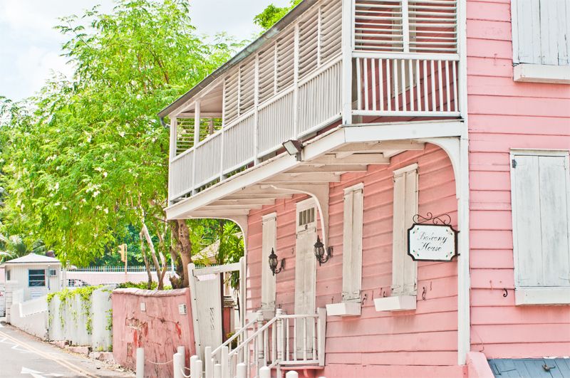 Nassau Bites and Sites Food & Cultural Tour - History and Culture