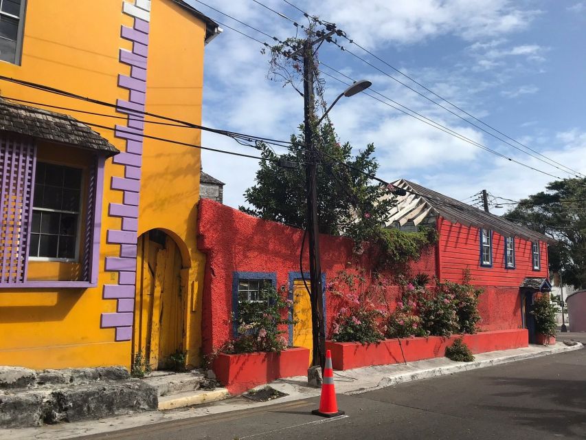 Nassau: City Highlights Private Pedicab Tour - Visiting Fort Fincastle