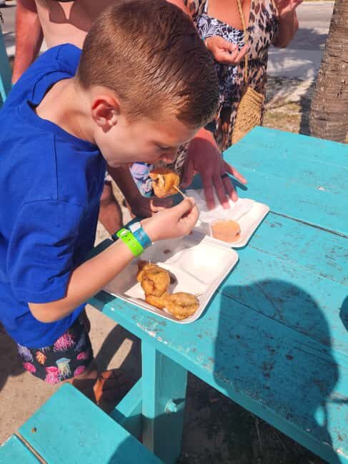 Nassau: Electric Bus Tour with Food & Drink Samples - Price & Value