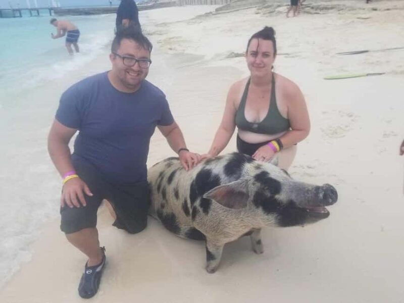 Nassau: Island Hopping Boat Trip with Lunch & Drinks - Key Points