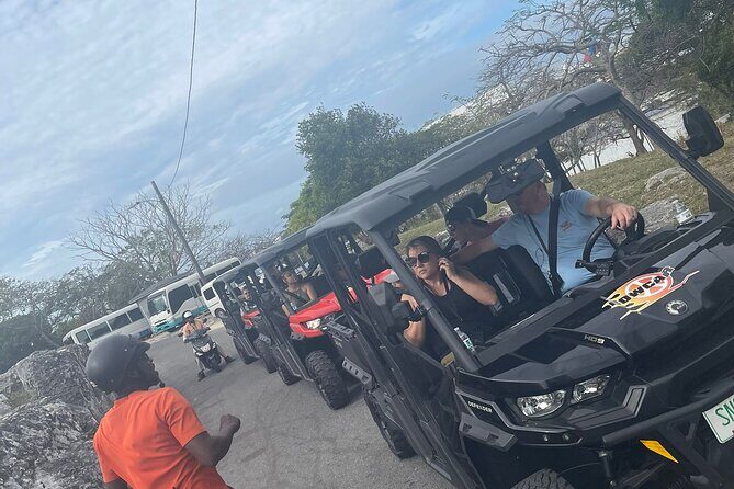 Nassau Narrated Jeep tour with Full Bahamian Lunch and Drink - What You Should Know Before Booking