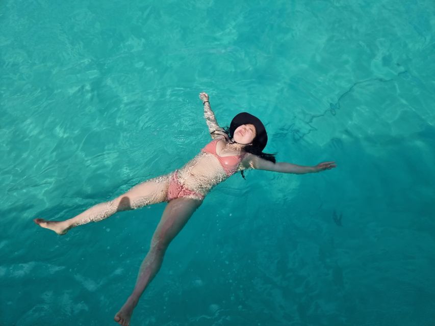 Nassau: Rose Island Snorkel, Turtles & Beach Speedboat Tour - Included Amenities