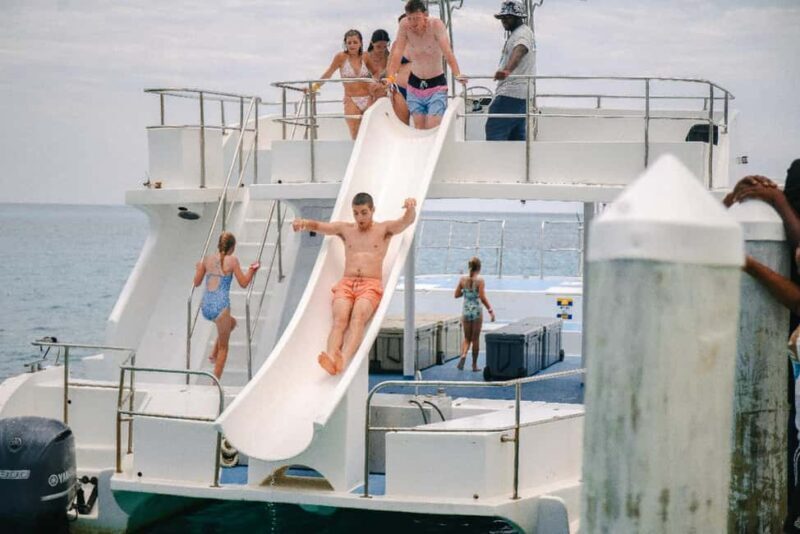 Nassau: Rose Island's Sand Dollar Beach Resort - Key Points