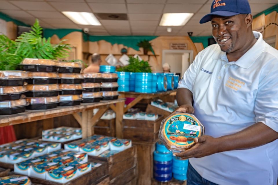 Nassau: Sightseeing, Snorkeling, & Shopping Tour With Pickup - Sightseeing Highlights