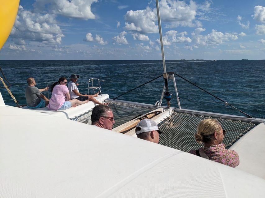 Nassau: Snorkeling, Pig Beach, Swim With Turtles, and Lunch - Onboard Lunch