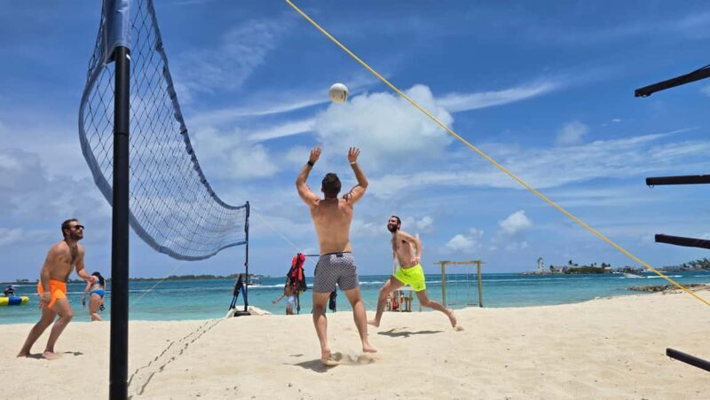 Nassau: Swimming Pigs, Snorkeling, Lunch, & Beach Boat Tour - Final Thoughts — Who Will Love This Tour?