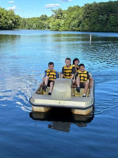 Natick: Lake Cochituate Pedal Boat Rental - What’s the experience like?
