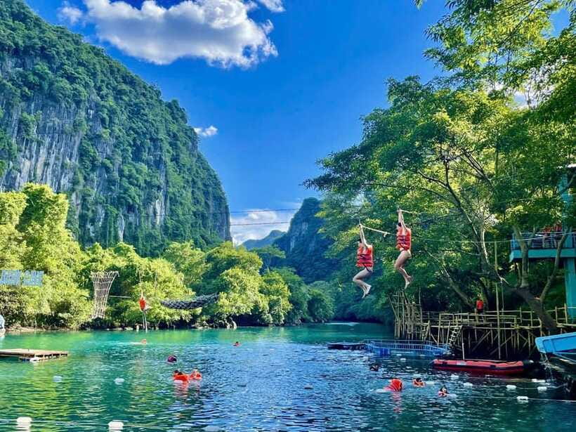 National Park: Zipline in Dark Cave & Explore Phong Nha Cave - Experiencing the Botanic Garden