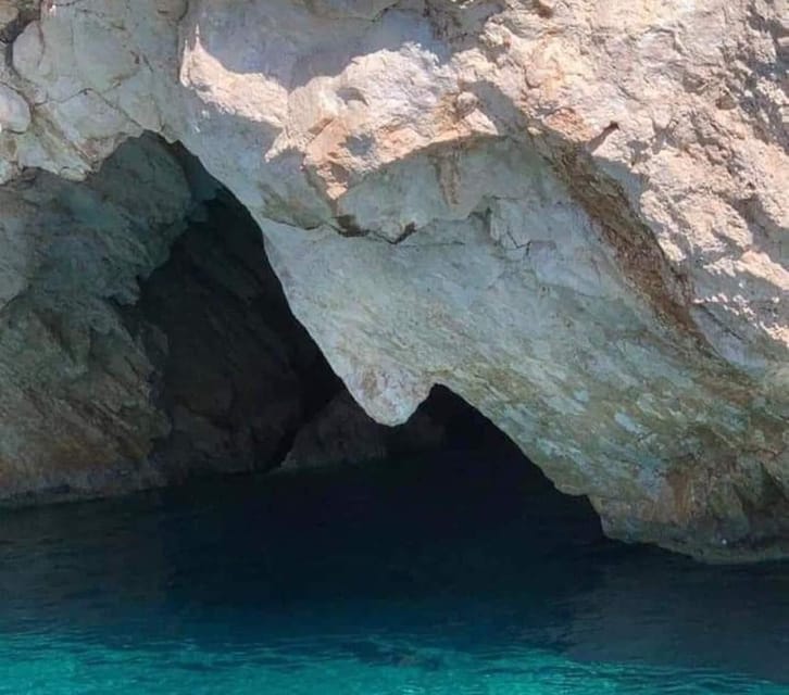 Navagio bay White Beach West Coast Porto Vromi Anafonitria - FAQ