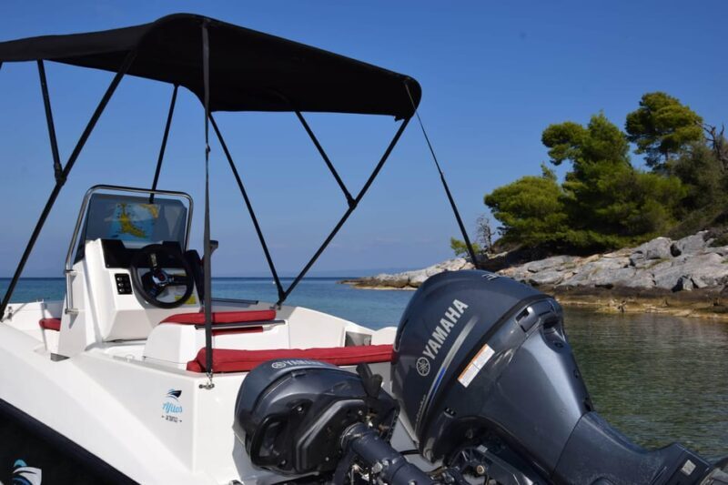 Nea Fokea: Boat Renal without License - What to Expect from Your Nea Fokea Boat Rental Experience