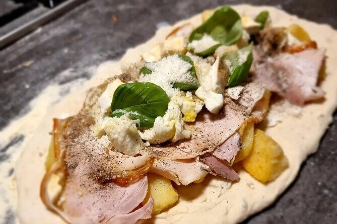 Neapolitan DOC Pizza Class And Cooking in a Wood Oven at a Local's house - Key Points